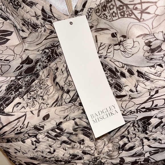 Badgley Mischka Brown and Cream Strapless Sheath Dress - Picture 10 of 15